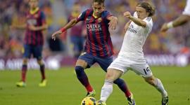 مودريتش ونيمار في مواجهة الكلاسيكو