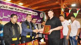 الرابطة تكرم المتفوقين