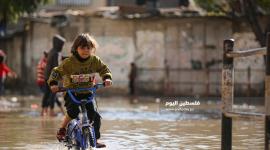 غزارة الأمطار تغرق شوارع كبيرة في بيت لاهيا (26).JPG