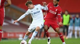 ليفربول الانجليزي يفوز على ليدز يونايتد بصعوبة