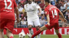 أساطير ريال مدريد وليفربول (1)