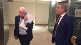 رئيس وفد حركة فتح عزام الأحمد والوزير حسين الشيخ