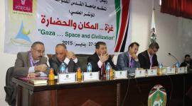 جانب من المؤتمر العلمي الذي نظمته جامعة القدس المفتوحة بغزة