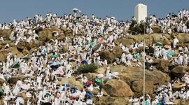 مشاهدة الحجاج على جبل عرفات بث مباشر جبل الاربعين