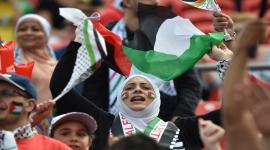 فلسطينيون