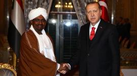الرئيس التركي رجب طيب اردوغان والرئيس السوداني عمر البشير