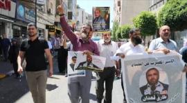 مسيرة مع الاسرى