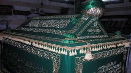 مقام القائد الإسلامي صلاح الدين الايوبي في دمشق