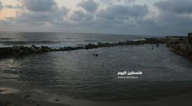 بحر غزة من حرارة الجو وانقطاع التيار الكهربائي (5).JPG