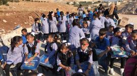 دراسة الطلبة في العراء