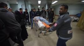 وصول المصابين لمشفى الشفاء بعد إصابتهم برصاص الاحتلال شرق غزة