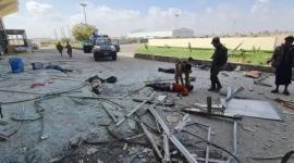 فيديو قتلى وجرحى في انفجارين بمطار عدن في اليمن.JPG
