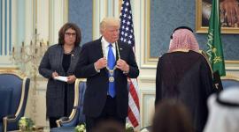 تقليد ترامب بالسعودية