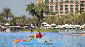 اتفاق سياحي بين الامارات واسرائيل