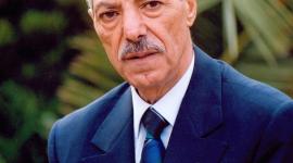 الكاتب طلال سليمان