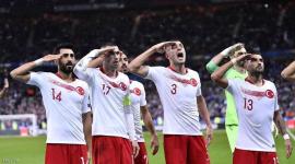 التحية العسكرية للمنتخب التركي
