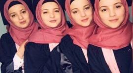 صورة التوائم الأربعة