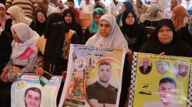 اعتصام أهالي المعتقلين في سجون الاحتلال