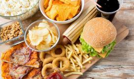 أطعمة تحتوي على دهون