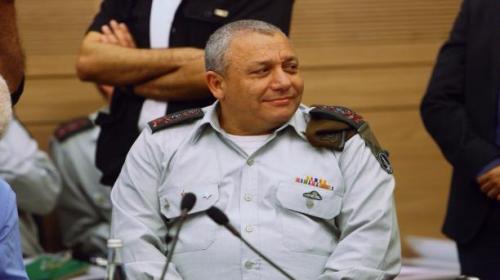 أيزنكوت مهدداً بالقتل (Getty)