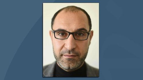 الكاتب حسن لافي