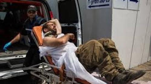 اصابة جندي بحجر1.jpg