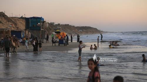 شاطئ مدينة دير البلح وجهة سياحية لغزة (3).JPG