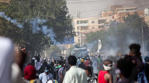 احتجاجات السودان.jpg