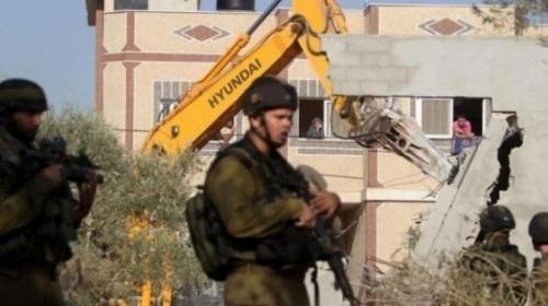 هدم منزل لمواطن فلسطيني- ارشيفية.jpg