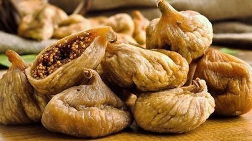 التين المجفف.jpg