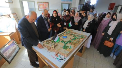كلية مجتمع الأقصى تفتتح معرض القدس روح فلسطين