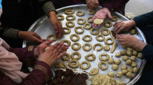 طريقة عمل كعك العيد بالعجوة- طريقة منال العالم عمل كعك العيد