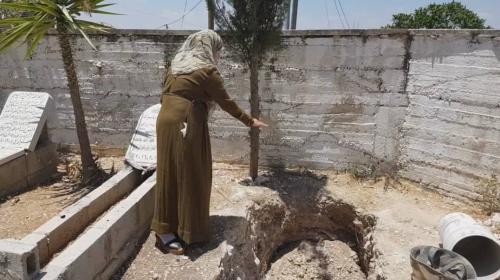 عوائل الشهداء.jpg