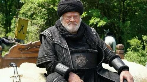سبب وفاة الممثل التركي جنيت أركين cüneyt arkın في مسلسل المؤسس قيامة عثمان ويكيبيديا