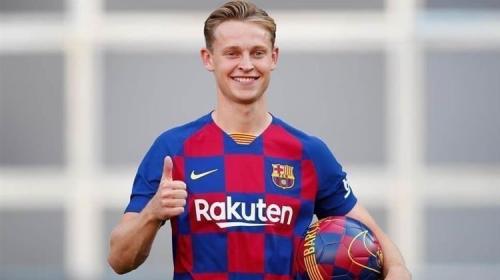 برشلونة يتفق مع مانشستر يونايتد على سعر دي يونج