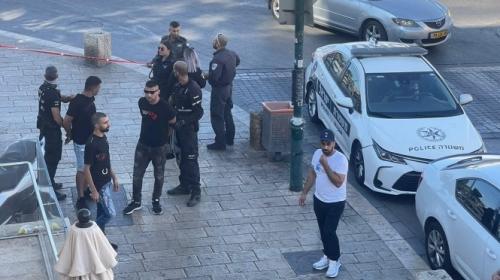 الاحتلال يعتقل فلسطينيا من نابلس في مدينة "يافا" بزعم حيازته سلاحا