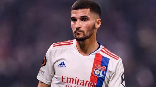 اللاعب حسام عوار.jpg