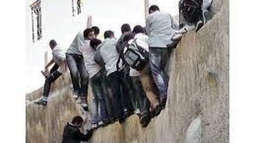 هروب طلاب.jpg