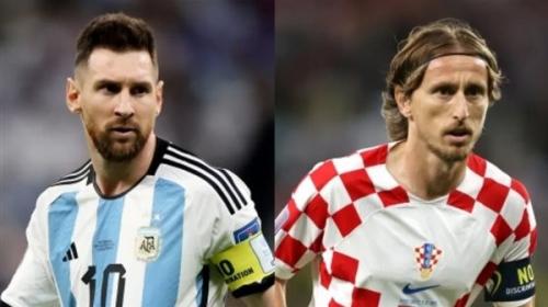 لوكا مودريتش وميسي.jpg