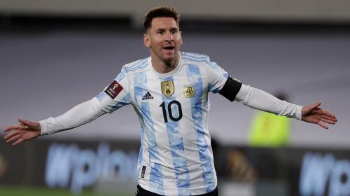 مونديال قطر.. أول تعليق لميسي بعد تحطيمه رقم مارادونا القياسي
