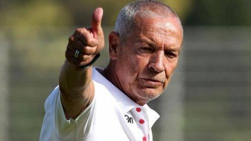 الزمالك يقيل مدربه بعد خسارته أمام غزل المحلة