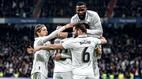 ريال مدريد يقلص الفارق مع برشلونة متصدر الدوري الإسباني