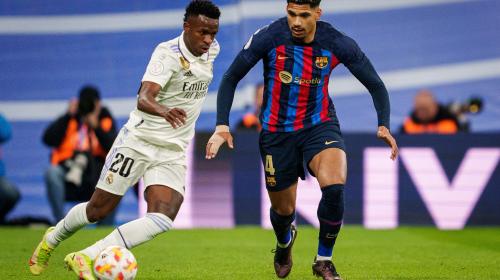 لاعبا ريال مدريد وبرشلونة