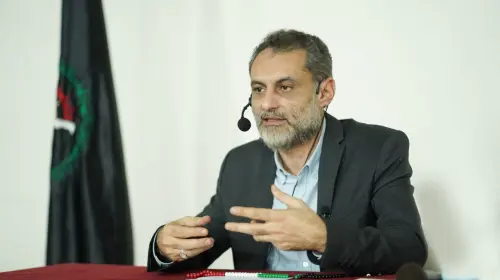 الشيخ علي أبو شاهين.webp
