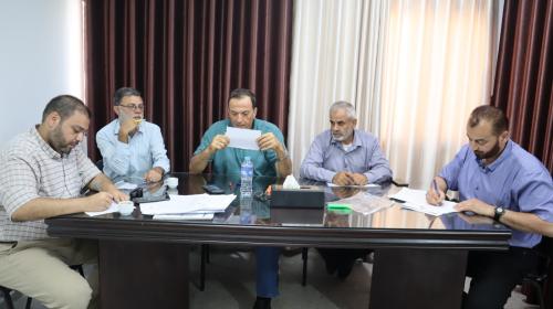 لجنة المزاودات في سلطة الأراضي تواصل أعمالها لتأجير أراضي حكومية للزراعة