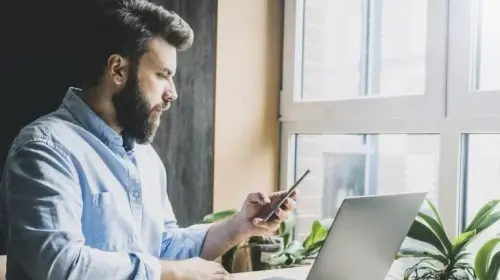 تصفح ملفات على مواقع التواصل