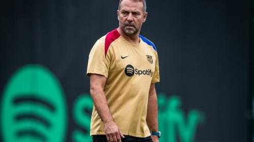 فليك مدرب برشلونة