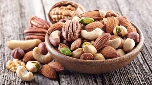 أطعمة تخفض الكوليسترول