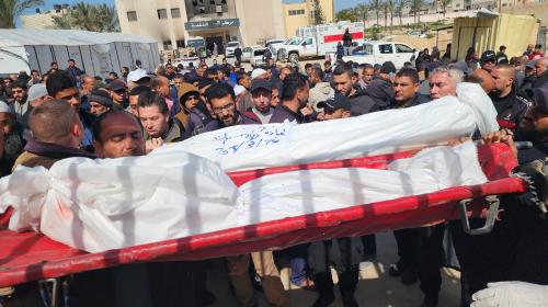 تشييع ووداع شهداء القصف الإسرائيلي المتواصل على خانيونس (8).jpeg