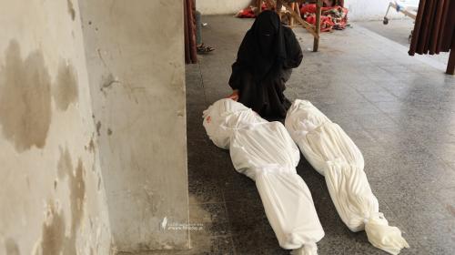 وداع شهداء عائلة النجار بالمستشفى الأهلى بغزة (1).jpeg